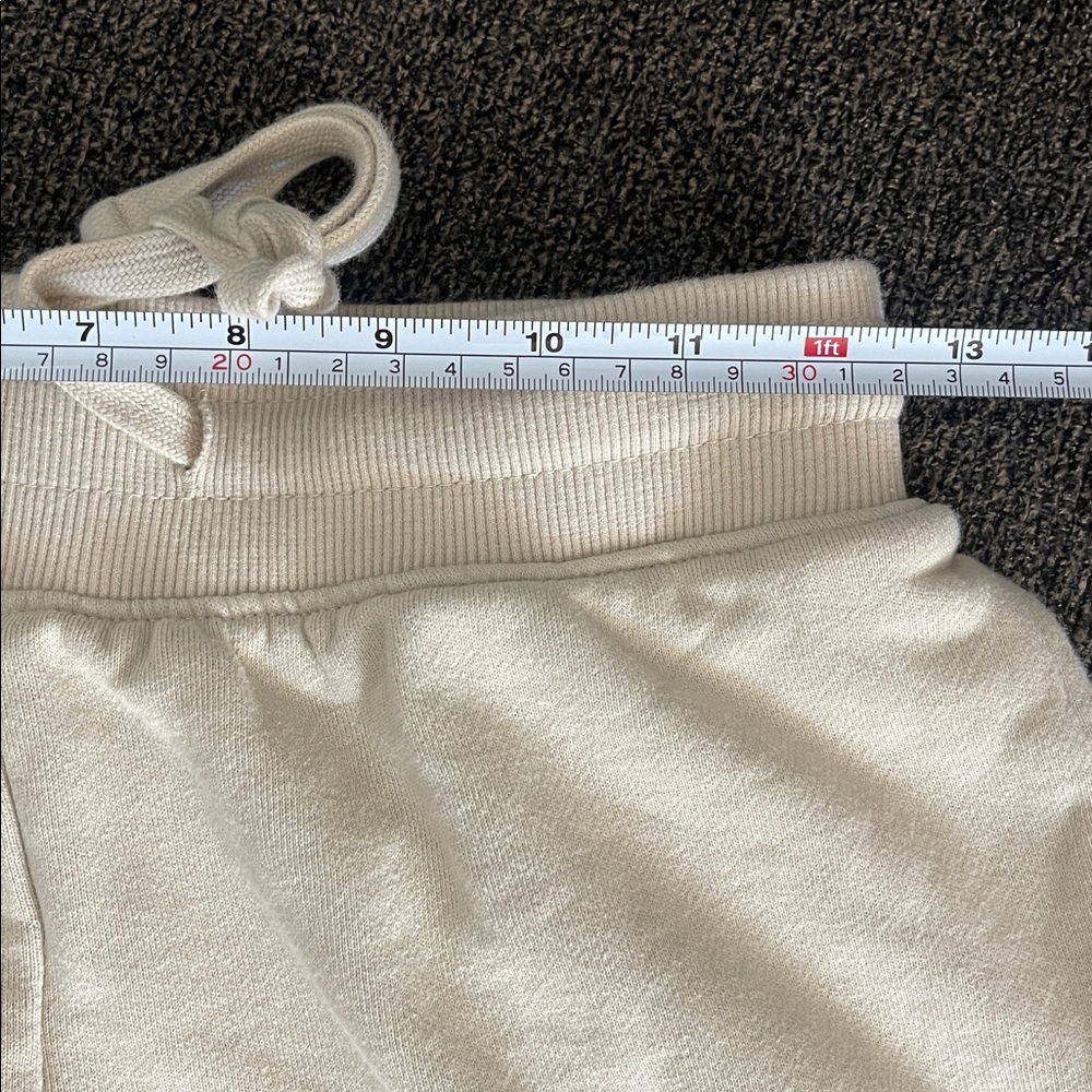 YoungLA a Woman’s Cream Ribbed waistband Drawstring and pockets Shorts Sz Small - Picture 8 of 10